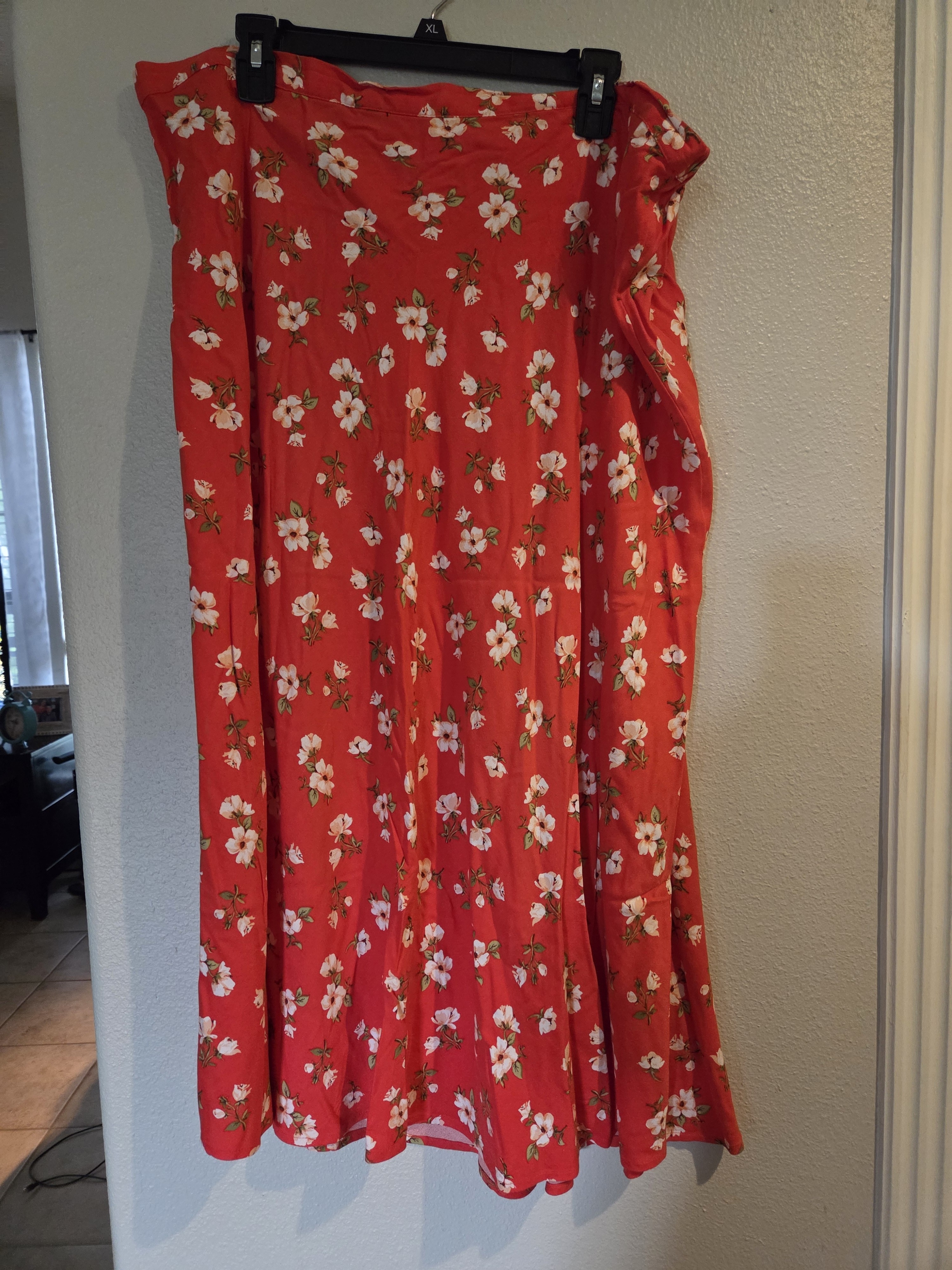 Old Navy Red Floral Midi Elastic Back Skirt 2x